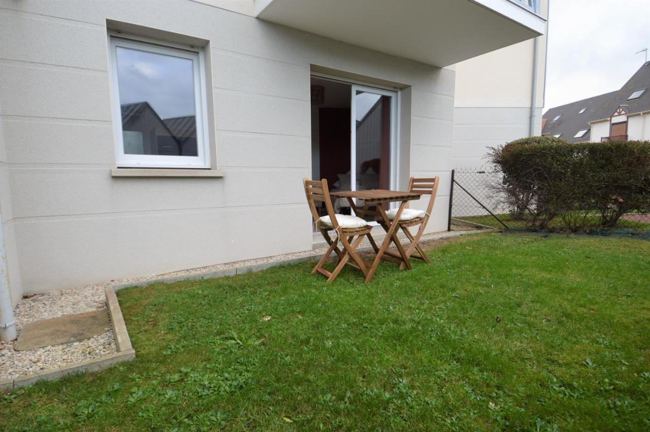 Jardin - A 50M De La Plage - Wifi - Parking Courseulles-sur-Mer Eksteriør billede